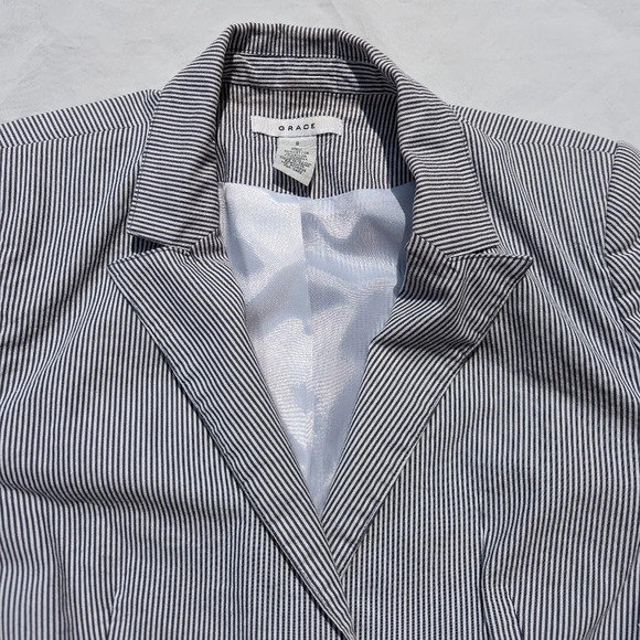 Grace Pinstripe Button Front Blazer  Woman's Size 8 - Picture 6 of 9